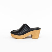 Ribbed Clog, Black