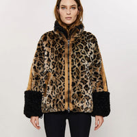 Oversized Faux Fur Fleece in Leopard